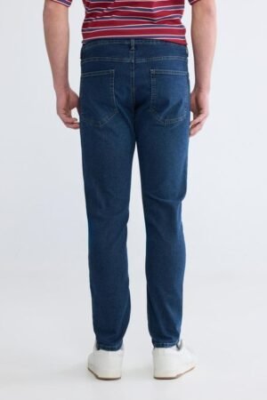 بنطال جينز رجالي بقصة ضيقة 750 Slim Fit من إل سي وايكيكي